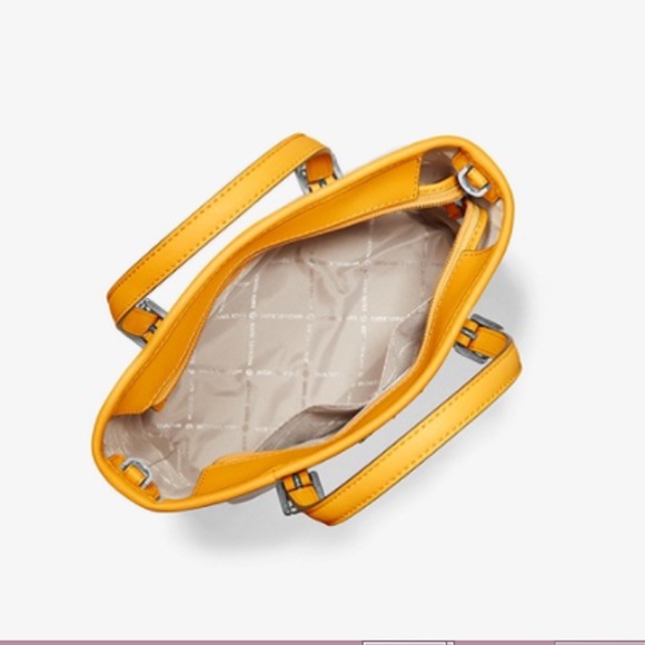 Michael Kors Jet set Small top zip Satchel - Picture 5 of 11